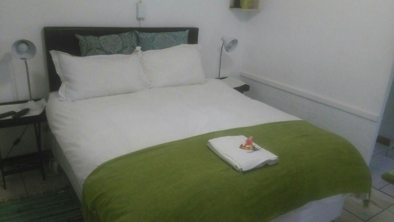 Eaglesnest Bed & Breakfast Kuils River ภายนอก รูปภาพ